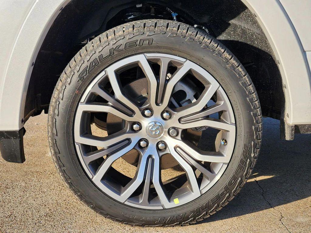 new 2026 Ram 1500 car, priced at $83,378