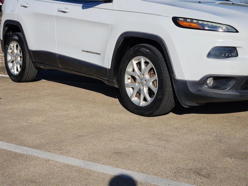 used 2016 Jeep Cherokee car, priced at $9,767