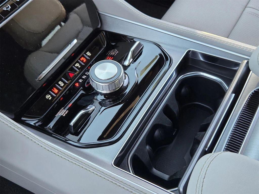 new 2025 Jeep Wagoneer L car, priced at $72,274