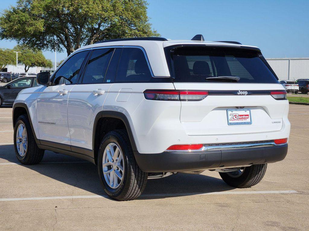 new 2026 Jeep Grand Cherokee car, priced at $33,235