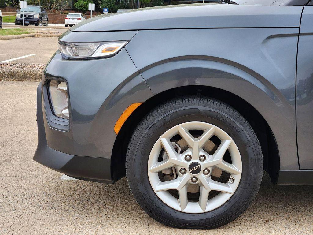 used 2022 Kia Soul car, priced at $15,282