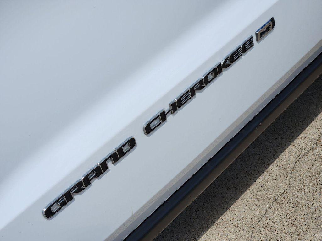used 2022 Jeep Grand Cherokee car, priced at $20,494