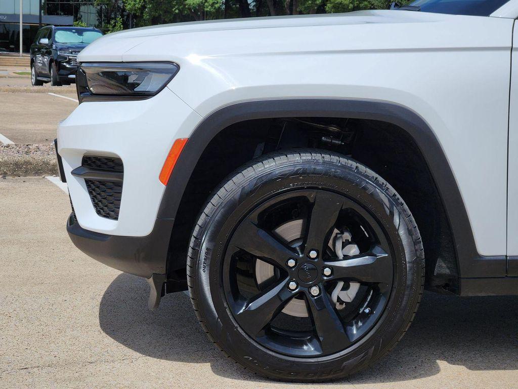 used 2023 Jeep Grand Cherokee car, priced at $26,171