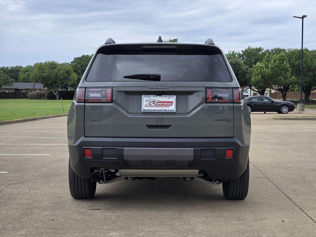 new 2026 Jeep Cherokee car, priced at $41,659