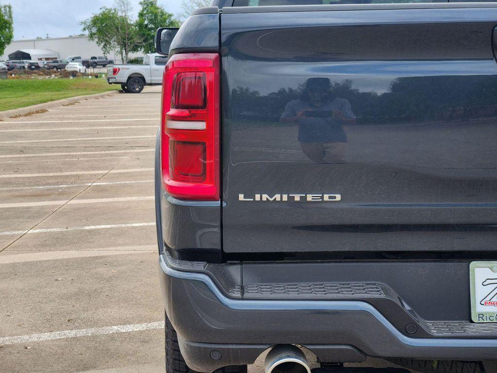 new 2026 Ram 1500 car, priced at $72,023