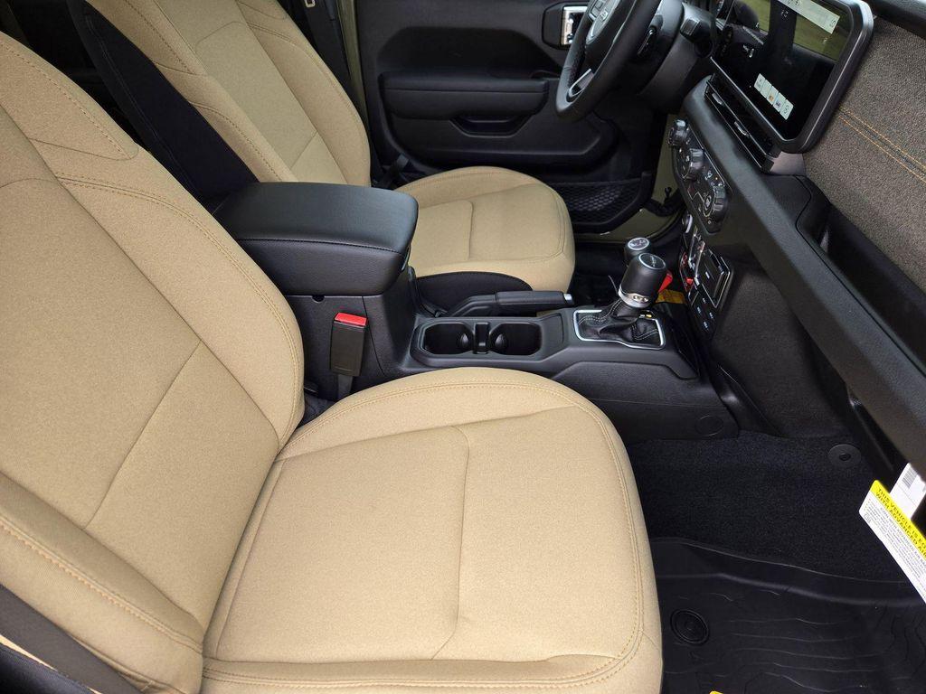 new 2026 Jeep Gladiator car, priced at $44,534