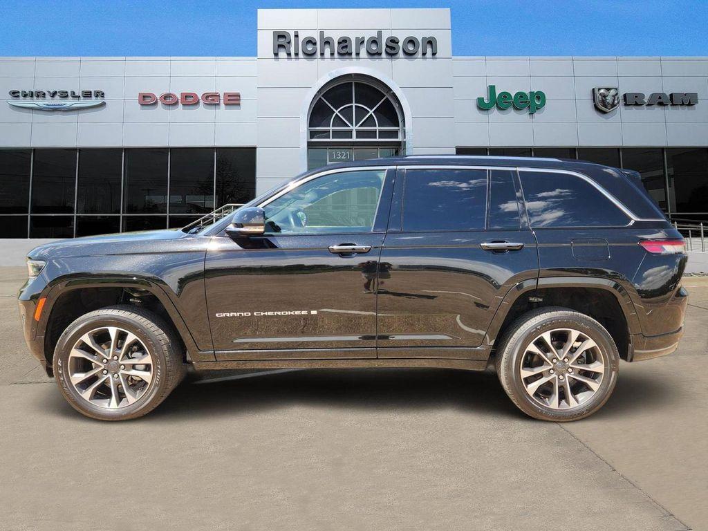used 2022 Jeep Grand Cherokee car, priced at $34,262