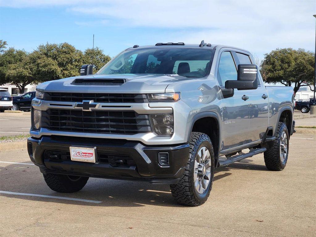 used 2024 Chevrolet Silverado 2500 car, priced at $41,986