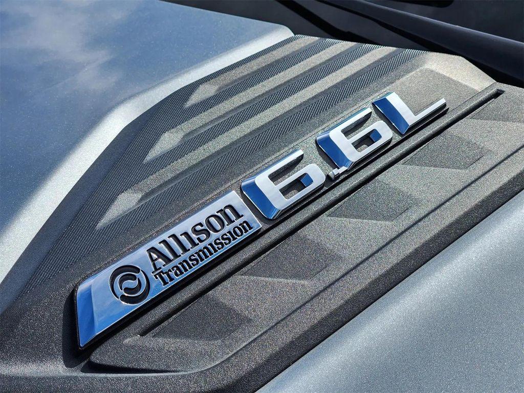 used 2024 Chevrolet Silverado 2500 car, priced at $41,986