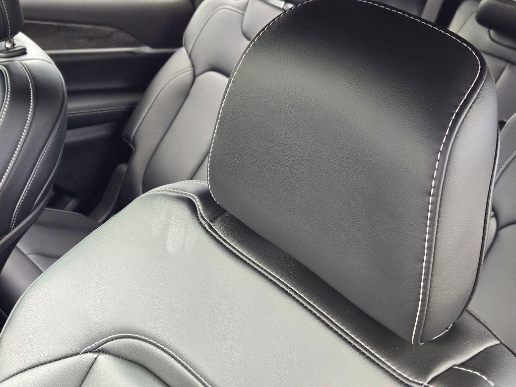 new 2025 Jeep Grand Cherokee L car, priced at $45,866