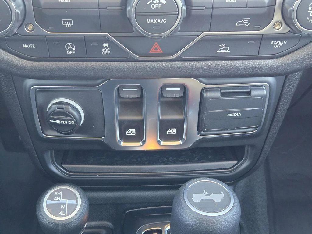 new 2026 Jeep Wrangler car, priced at $34,627