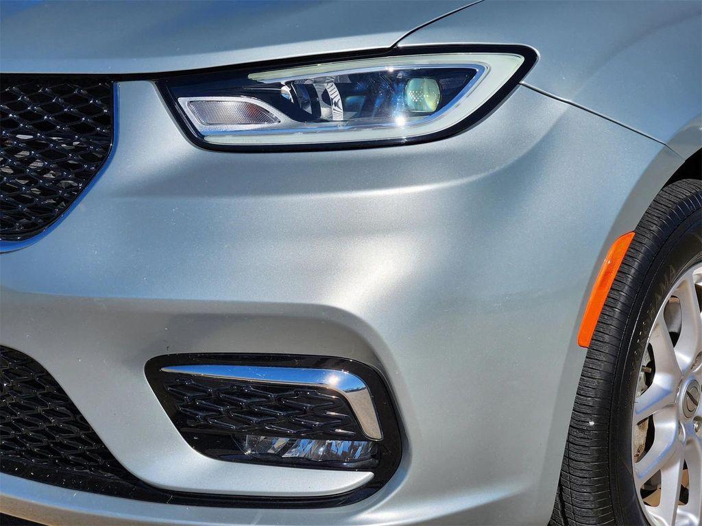 used 2024 Chrysler Pacifica car, priced at $30,362