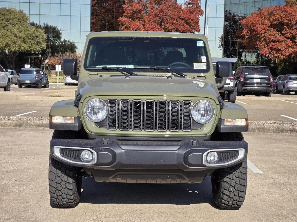 new 2026 Jeep Gladiator car, priced at $43,497