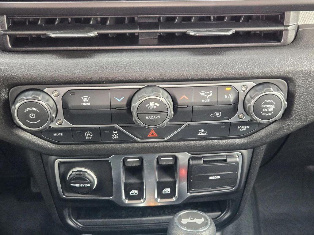 new 2026 Jeep Wrangler car, priced at $32,874