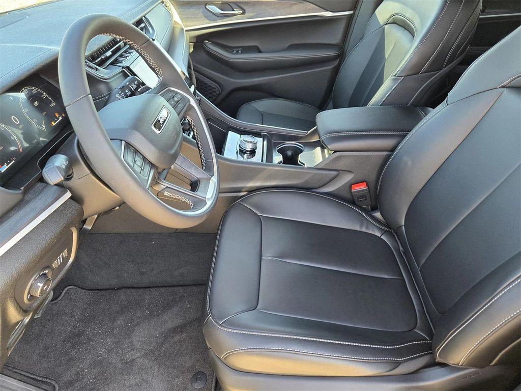 new 2025 Jeep Grand Cherokee L car, priced at $42,775