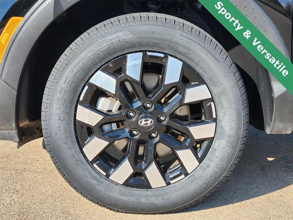 used 2025 Hyundai SANTA CRUZ car, priced at $22,949