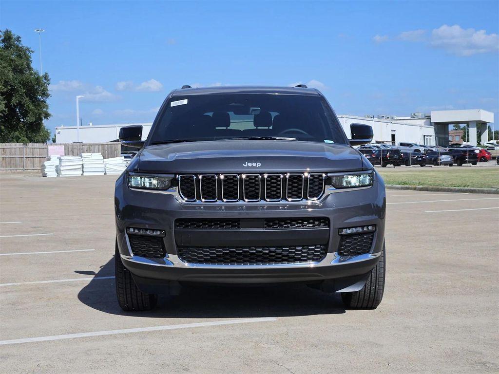 new 2025 Jeep Grand Cherokee L car, priced at $41,284