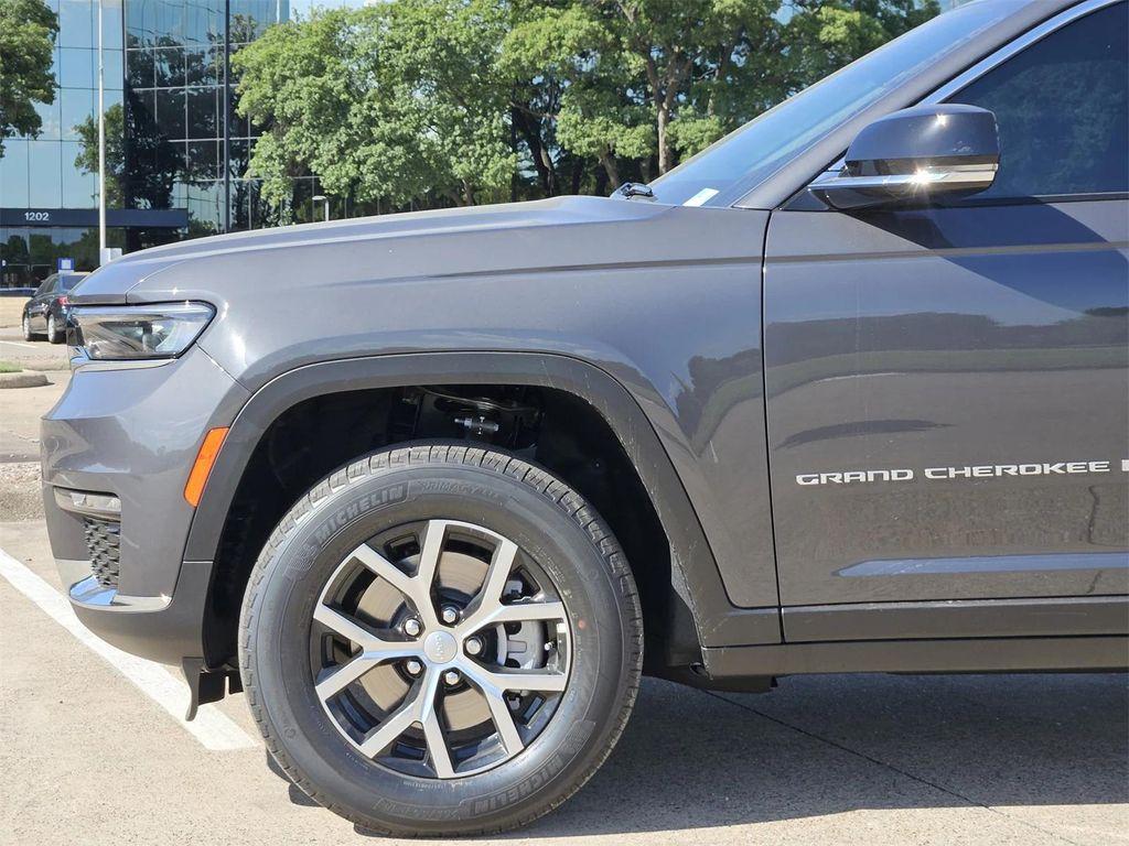 new 2025 Jeep Grand Cherokee L car, priced at $41,284