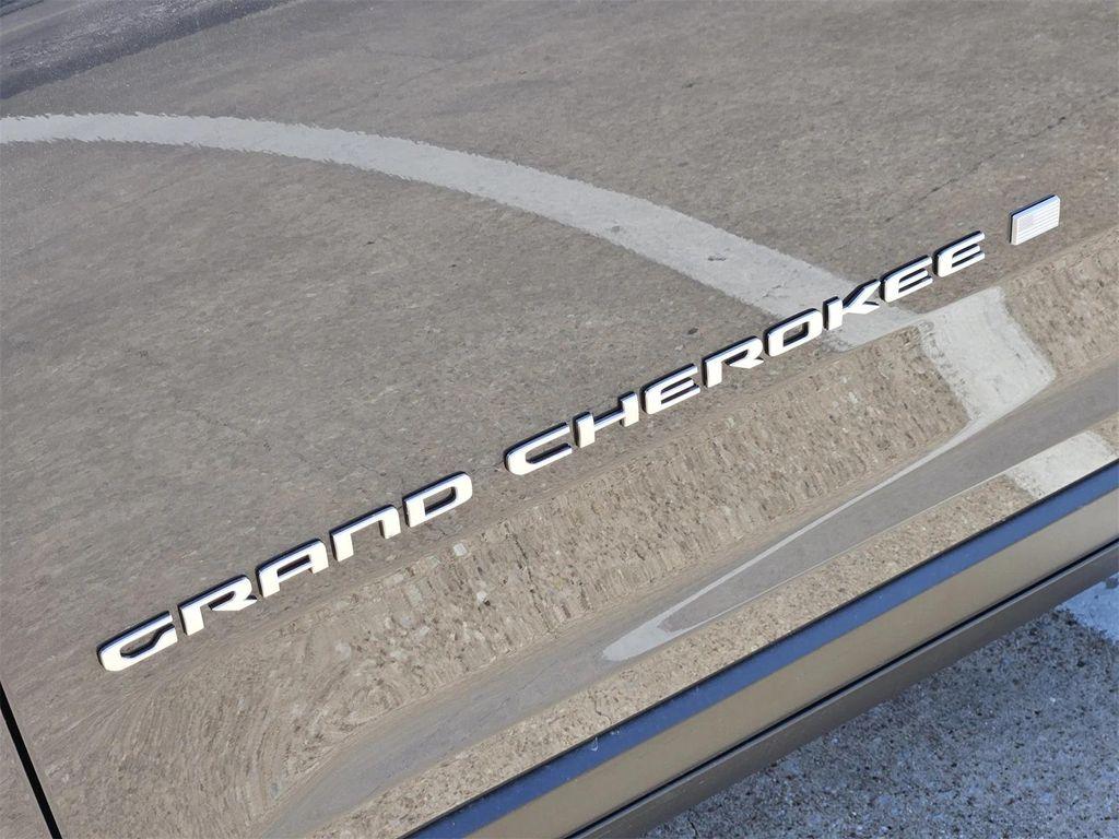 new 2025 Jeep Grand Cherokee L car, priced at $41,284