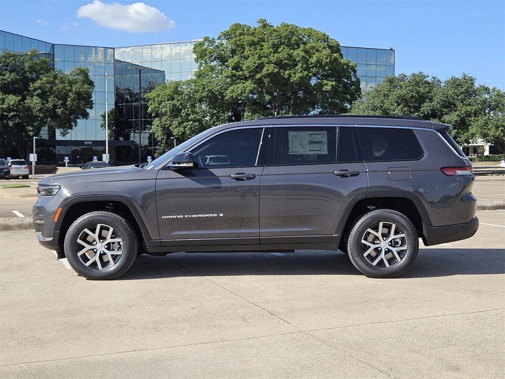 new 2025 Jeep Grand Cherokee L car, priced at $41,284