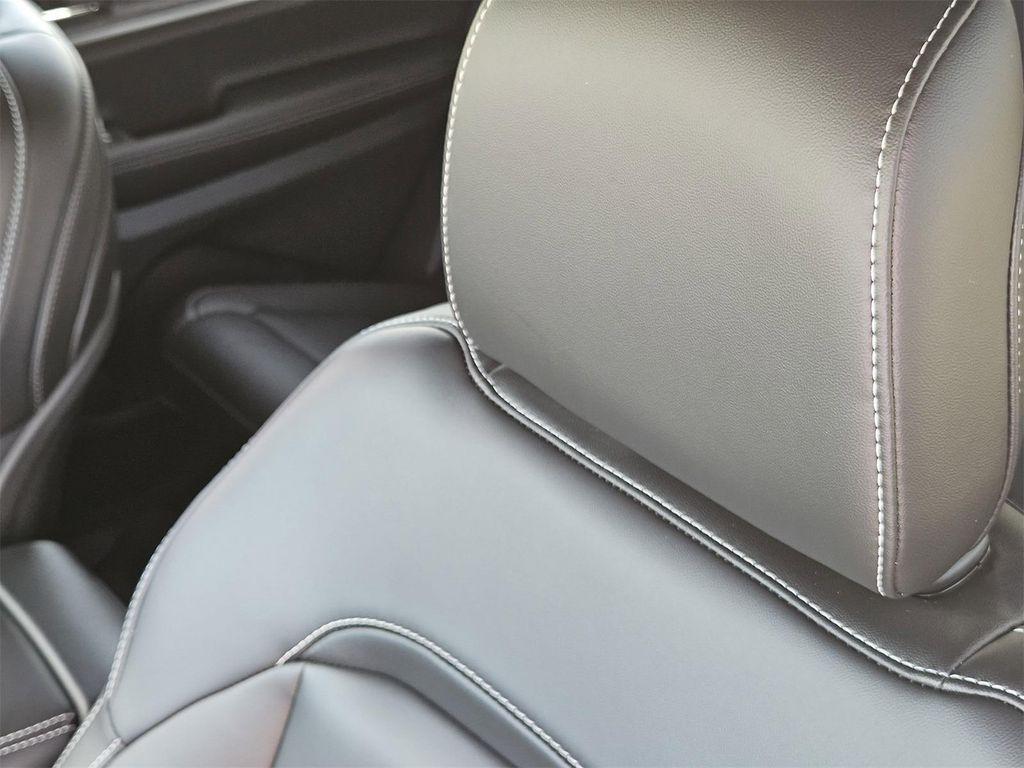 new 2025 Jeep Grand Cherokee L car, priced at $41,284