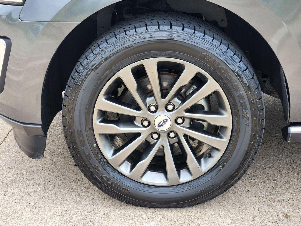 used 2020 Ford Expedition car, priced at $23,009