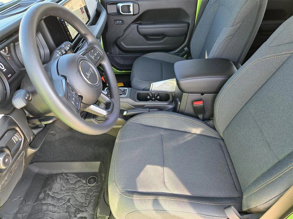 new 2026 Jeep Wrangler car, priced at $40,002