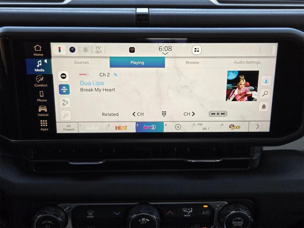 new 2026 Jeep Wrangler car, priced at $40,002