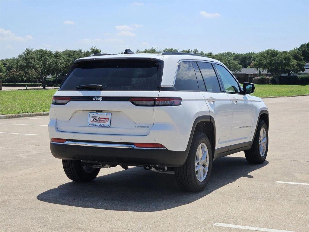 new 2025 Jeep Grand Cherokee car, priced at $32,446