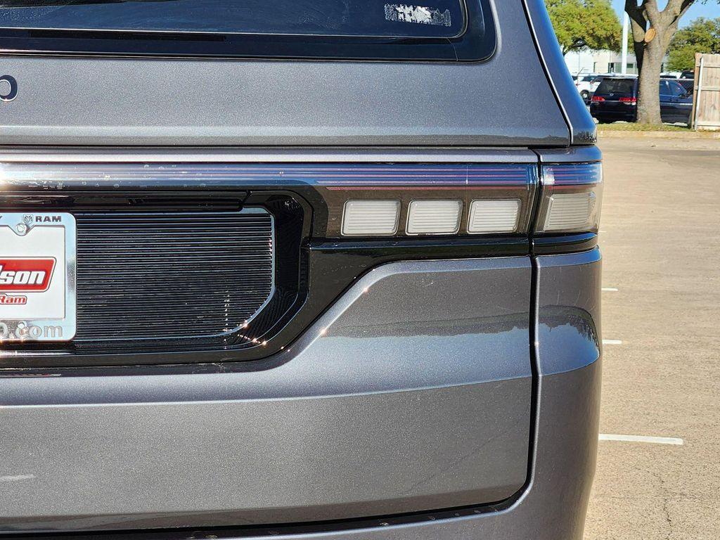 new 2026 Jeep Grand Wagoneer car, priced at $67,008