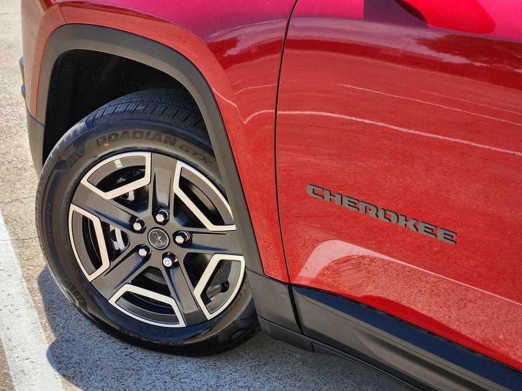 new 2026 Jeep Cherokee car, priced at $40,235