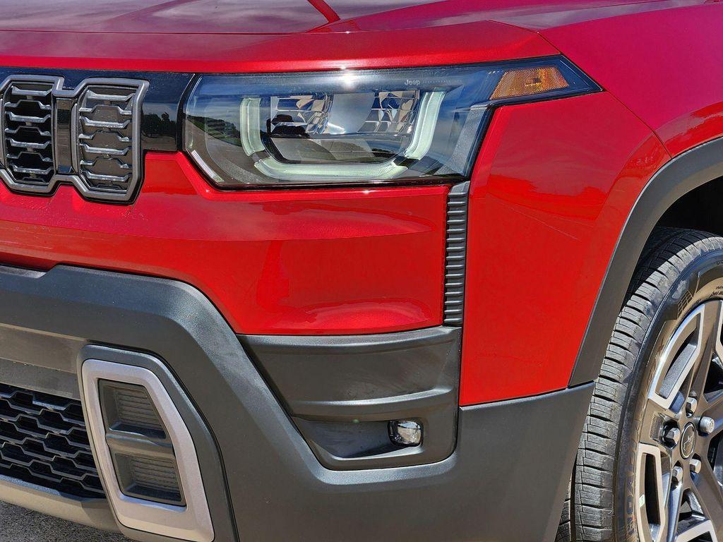 new 2026 Jeep Cherokee car, priced at $40,235