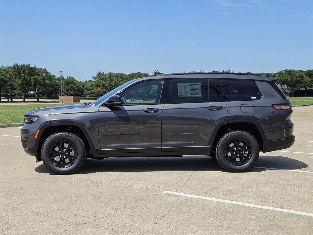 new 2025 Jeep Grand Cherokee L car, priced at $40,453