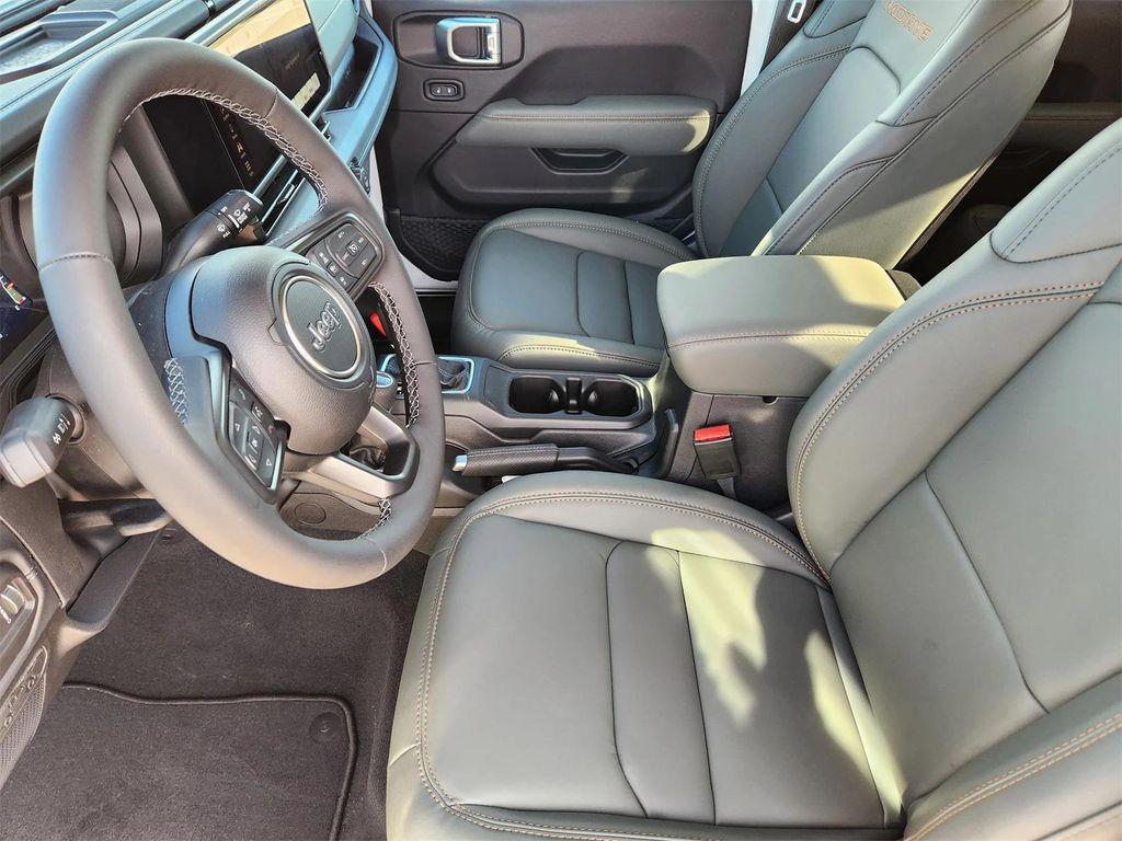 new 2026 Jeep Gladiator car, priced at $51,915