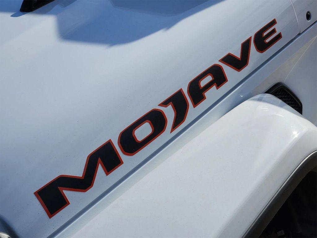 new 2026 Jeep Gladiator car, priced at $51,915