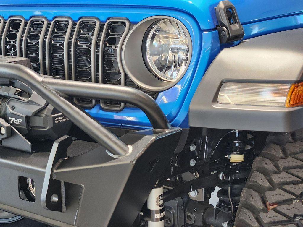 new 2026 Jeep Wrangler car, priced at $59,899