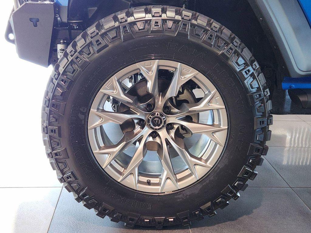 new 2026 Jeep Wrangler car, priced at $59,899