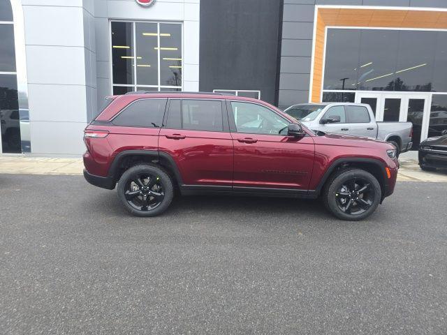 new 2026 Jeep Grand Cherokee car, priced at $48,953