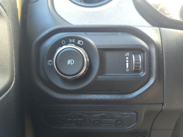 new 2026 Jeep Wrangler car, priced at $40,319