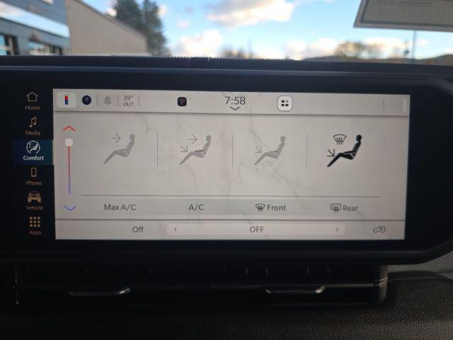 new 2026 Jeep Wrangler car, priced at $40,319