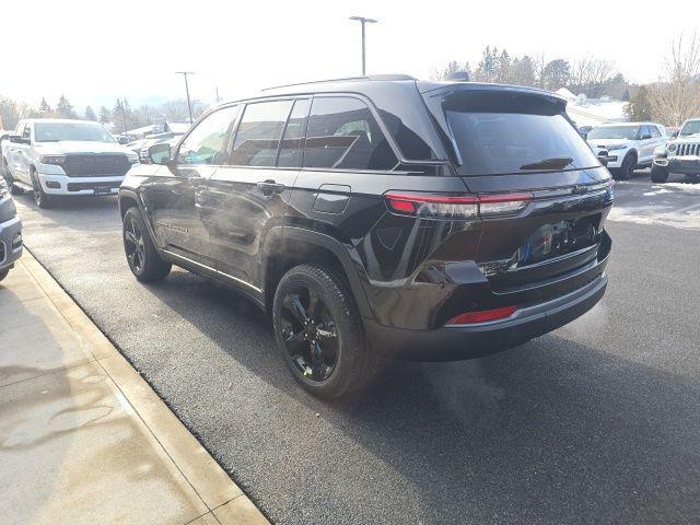 new 2026 Jeep Grand Cherokee car, priced at $49,489
