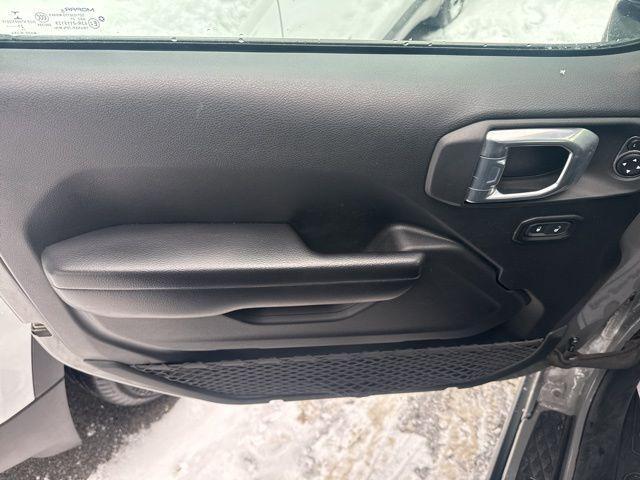 used 2021 Jeep Gladiator car, priced at $31,790