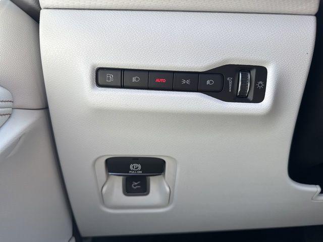 new 2026 Jeep Cherokee car, priced at $42,214