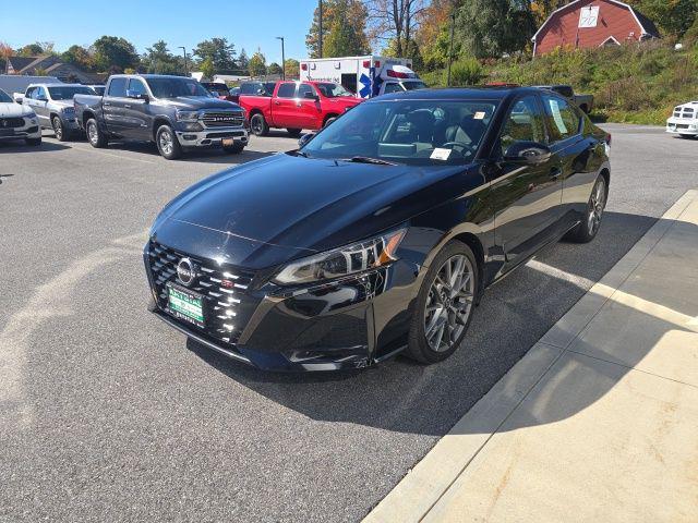 used 2023 Nissan Altima car, priced at $22,729