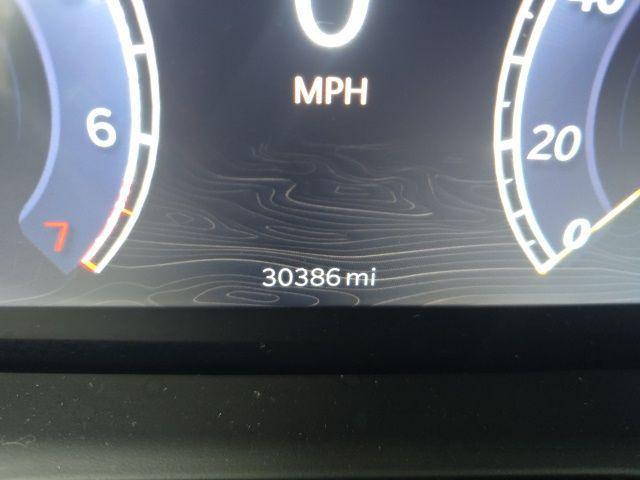 used 2024 Jeep Grand Cherokee car, priced at $37,399