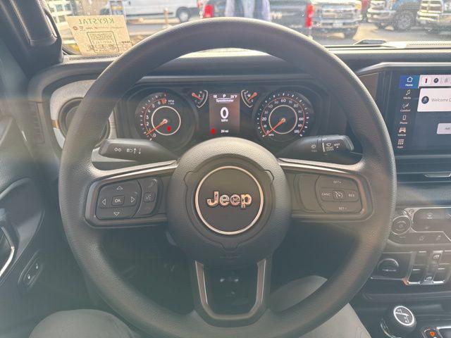 new 2026 Jeep Gladiator car, priced at $44,359