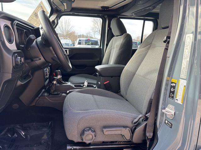 new 2026 Jeep Gladiator car, priced at $44,359