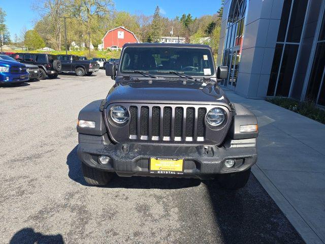 used 2022 Jeep Wrangler Unlimited car, priced at $31,174