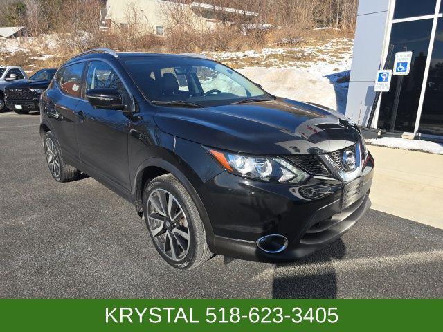 used 2017 Nissan Rogue Sport car, priced at $13,899