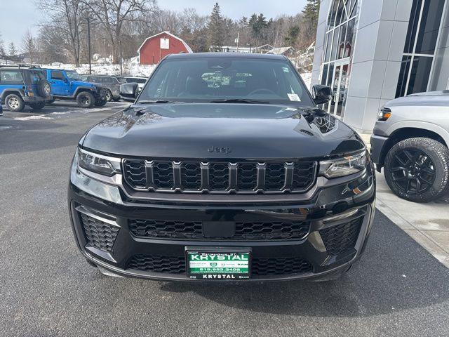 new 2026 Jeep Grand Cherokee car, priced at $50,385